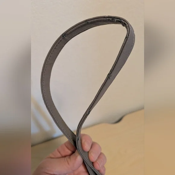 Betsey Johnson Elegant Gray Bow Accent Women's Bag - Picture 9 of 9